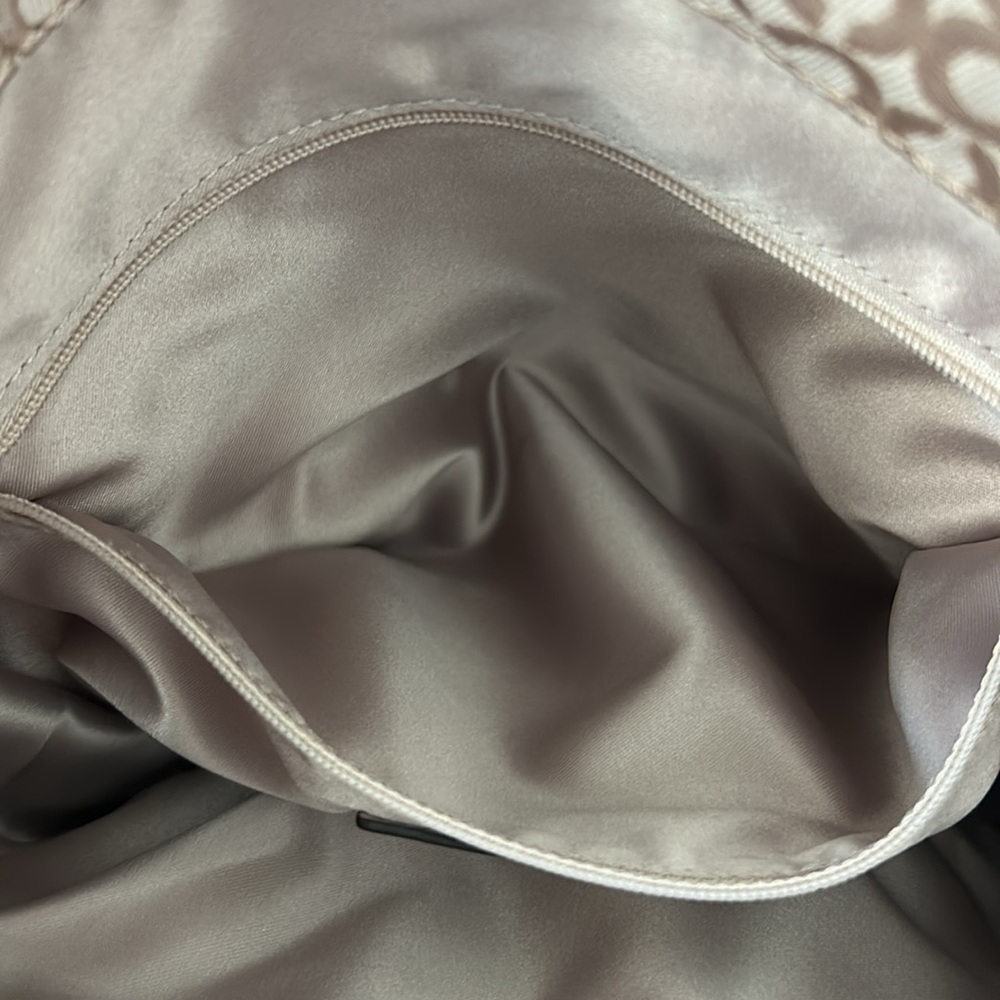 Coach Beige Signature Shoulder Bag - Picture 14 of 17